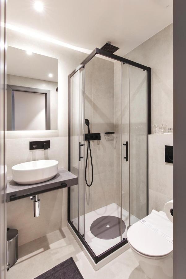 Fourroomotel มาทุลยี ภายนอก รูปภาพ