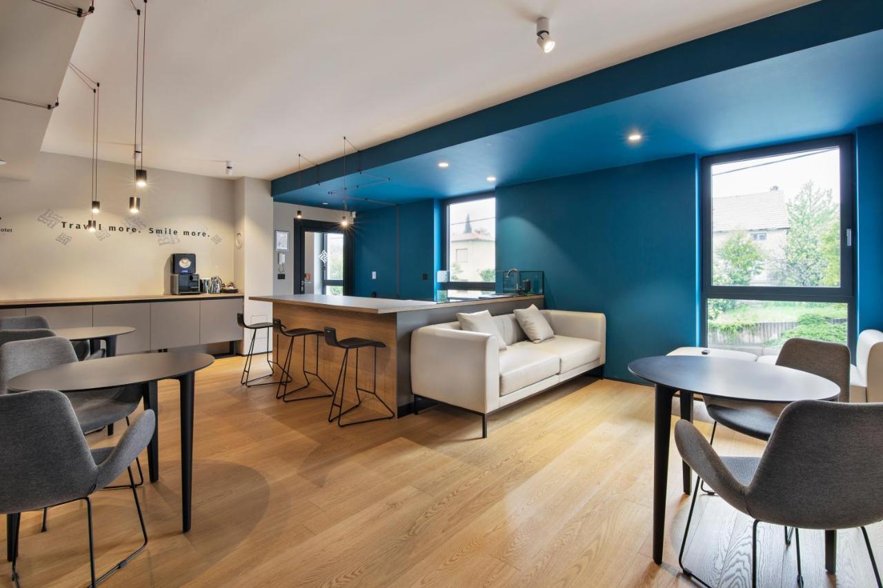 Fourroomotel มาทุลยี ภายนอก รูปภาพ
